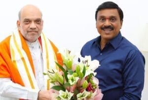 Karnataka : खनन कारोबारी जनार्दन रेड्डी ने फिर थामा BJP का दामन