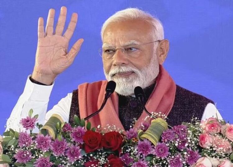 PM Modi ने कई मेट्रो परियोजनाओं का किया उद्घाटन, पानी के भीतर होगा देश का पहला कॉरिडोर