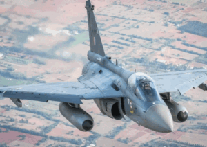 Tejas Aircraft: दुर्घटनाग्रस्त हुआ वायु सेना का तेजस विमान, पायलट सुरक्षित