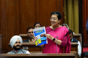 वित्त मंत्री आतिशी ने दिल्ली विधानसभा में पेश किया ‘दिल्ली का आर्थिक सर्वेक्षण 2023-24