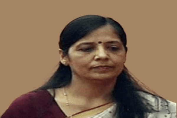 अरविंद केजरीवाल की गिरफ्तारी के बाद सुनीता केजरीवाल आज पहली बार करेंगी प्रेस कांफ्रेंस 1 अरविंद केजरीवाल की गिरफ्तारी के बाद सुनीता केजरीवाल आज पहली बार करेंगी प्रेस कांफ्रेंस