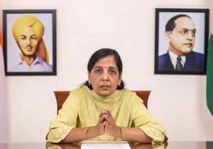 केजरीवाल ने तानाशाही ताकतों को ललकारा:सुनीता केजरीवाल