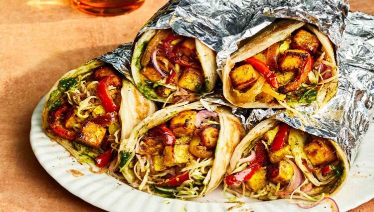घर पर बनायें रेस्टोरेंट स्टाइल paneer wrap,भूल जायेंगे बाहर का खाना, ये रही Recipe