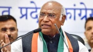 कांग्रेस का महिलाओं पर फोकस,
