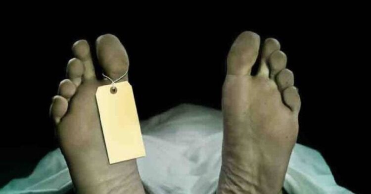 पंजाब: युवक कर रहे थे पार्टी, अचानक ऐसा क्‍या पी लिया, 4 की गई जान, एक ने आंखे गंवाई, 2 की हालत नाजुक