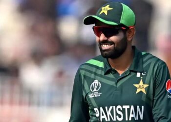 बाबर आजम को फिर से कप्तान बनाना चाहता है पीसीबी, जानिए क्या रही थी वजह