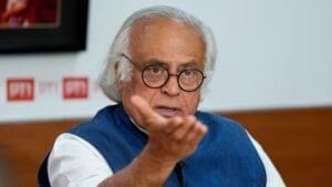 'बीजेपी के घोटाले के चार तरीके, चंदा दो-धंधा लो, ठेका लो-घूस दो', केंद्र पर जयराम रमेश का निशाना