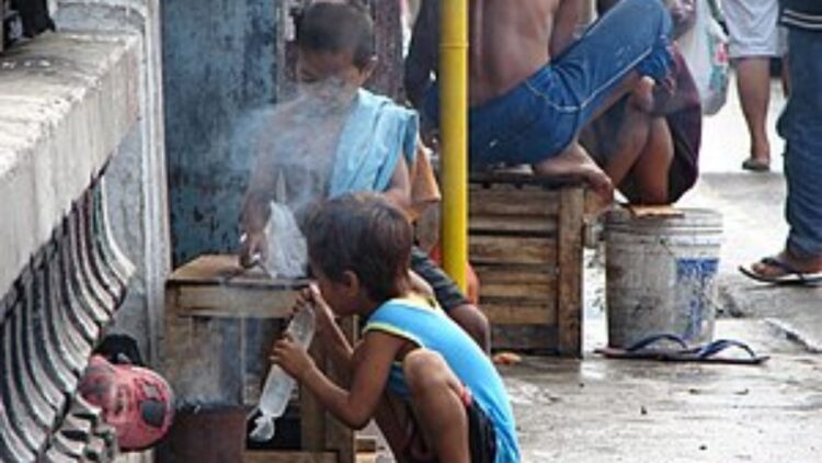 भारत में अत्यधिक गरीबी हुई दूर, जानें क्या कहते हैं नए आंकड़े