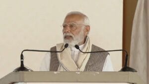 साबरमती आश्रम मानव जाति की धरोहर, पिछली सरकारों ने की बापू के आश्रम की अनदेखी