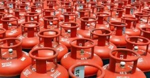 LPG सिलेंडर के गिरे दाम, आम लोगों को चुनाव से पहले मिला तोहफा