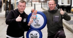 UK में चोरी के डेबिट कार्ड से खरीदी लॉटरी और जीत गए 41 करोड़,