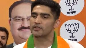 कांग्रेस को बड़ा झटका, बॉक्सर विजेंदर सिंह BJP में शामिल