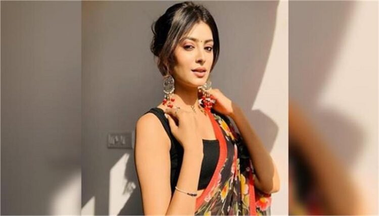 मीठा खट्टा प्यार हमारा' की सांची उर्फ आर्ची सचदेवा ने अपने किरदार के बारे में की बात, जानिए क्या कहा? 1 मीठा खट्टा