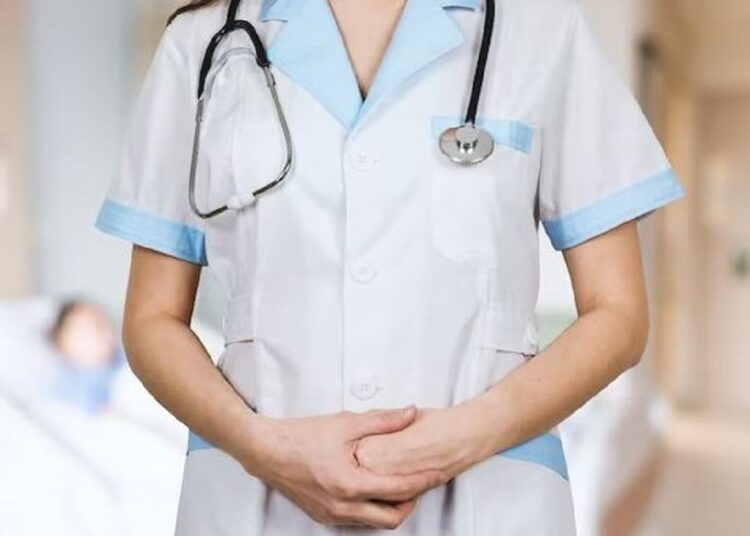 हत्या या कुछ और….दोस्त के साथ घूमने निकली, फिर रेलवे ट्रैक पर मिला MBBS की छात्रा का शव