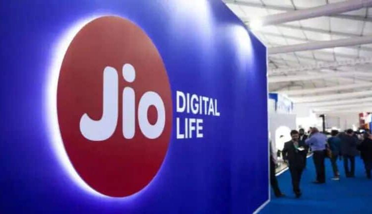 Jio Financial Results: सालाना आधार पर जियो फाइनेंशियल का नेट प्रॉफिट..