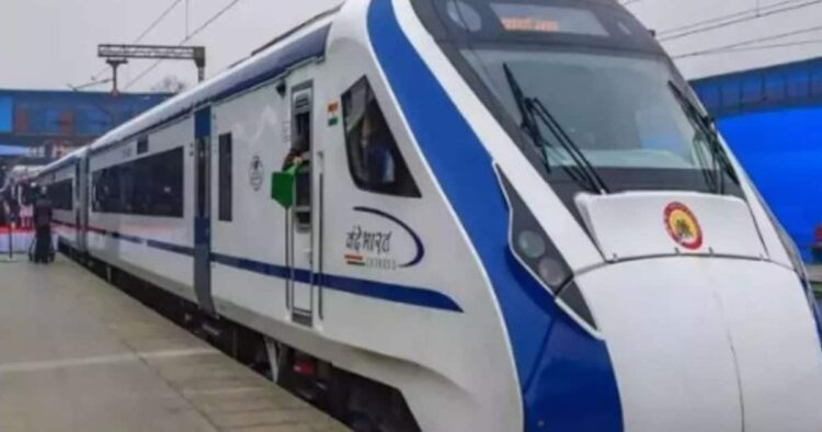 वंदे भारत एक्सप्रेस में 2 Cr. यात्री कर चुके सफर, रेलवे ने जारी किए आंकड़ें 1 वंदे भारत एक्सप्रेस में 2 Cr. यात्री कर चुके सफर, रेलवे ने जारी किए आंकड़ें