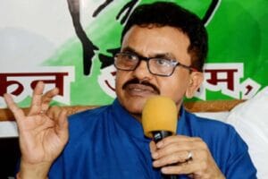 कांग्रेस से निकाले जाने के बाद वरिष्ठ नेता संजय का पलटवार, कहा- 'इस्तीफे के बाद निष्कासन की कार्रवाई हुई'