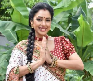 जब पिता की फिल्में हो गई फ्लॉप, रुपाली गांगुली को करना पड़ा था वेट्रेस का काम