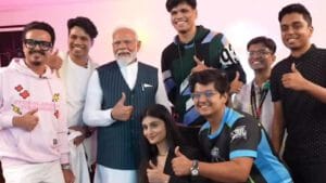 देश के टॉप गेमर्स के साथ पीएम मोदी की मुलाकात, पूछा- ग्लोबल वार्मिंग और स्वच्छ भारत के लिए बना गेम कैसा रहेगा?