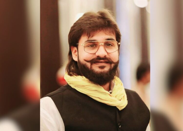 मुख्तार के बेटे अब्बास को बड़ी राहत, पिता की कब्र पर पढ़ सकेंगे फातिहा