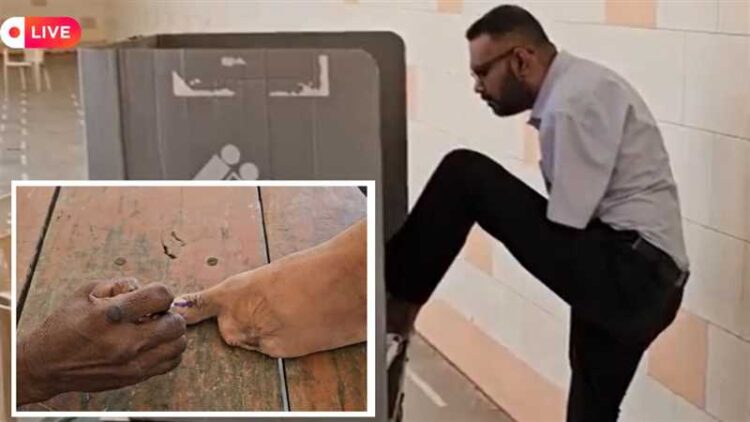 Lok Sabha Election Voting Phase 3 LIVE: गुजरात के अंकित बने मिसाल, दोनों हाथ नहीं,