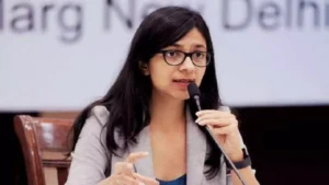cliQ India Hindi