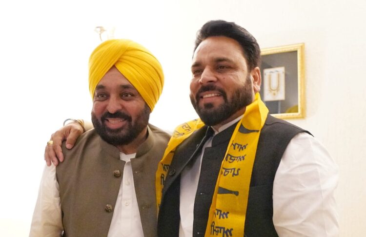 BSP Rakesh Soman joins app