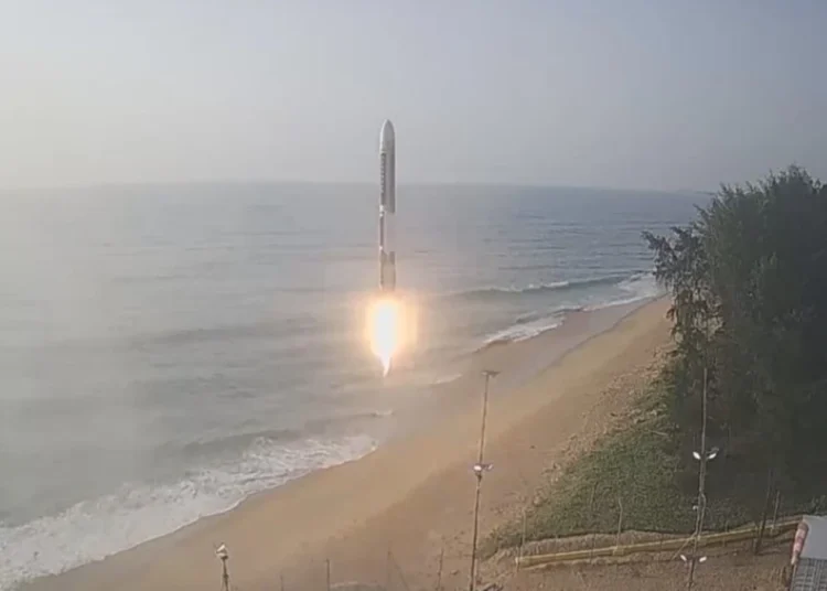 ISRO Agnibaan Rocket : इसरो का समर्थन और दृढ़ इच्छाशक्ति: