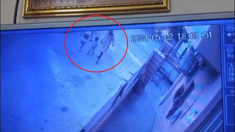 जयपुर में ढाई साल की मासूम घर के बाहर से किडनैप