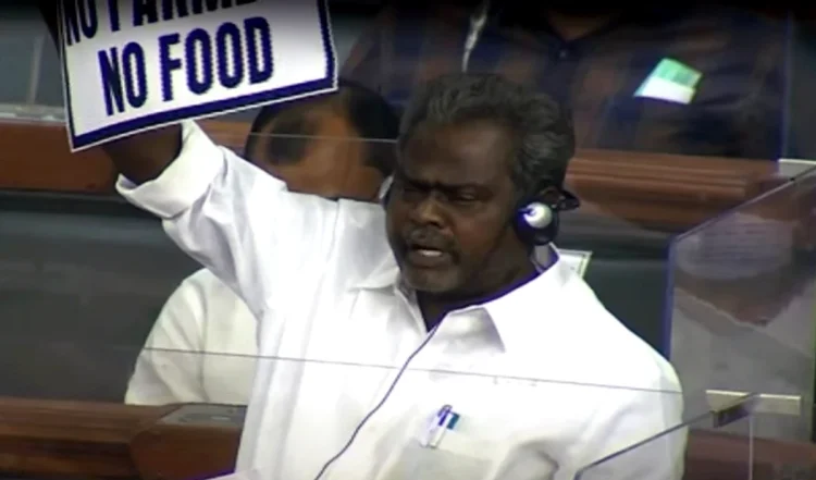 Tamil Nadu : नागपट्टिनम के सांसद और CPI नेता सेल्वाराज का 67 वर्ष की उम्र में निधन