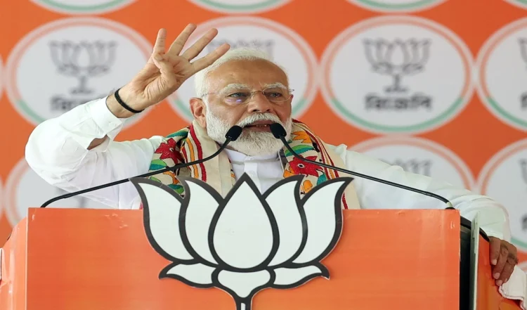 पाक नेता कर रहे कांग्रेस के शहजादे को भारत का प्रधानमंत्री बनाने की दुआ : PM Modi