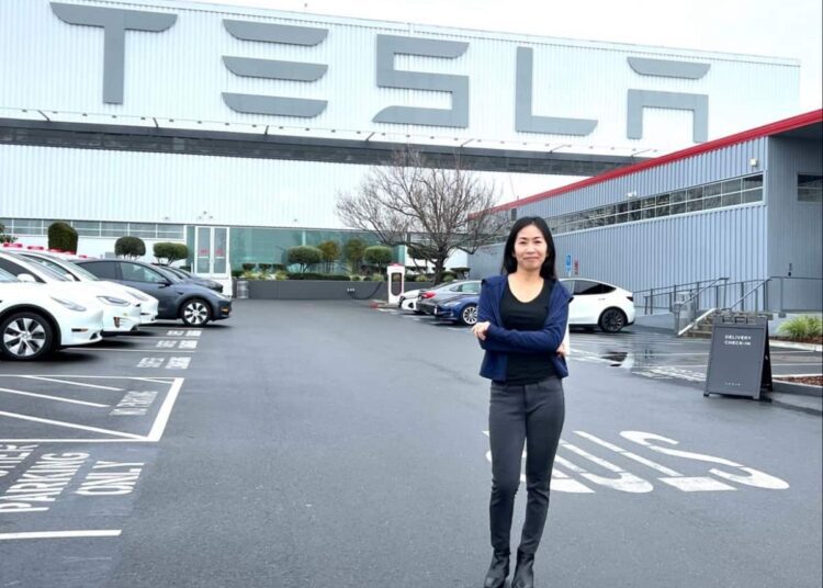 Tesla से निकाले जाने के बाद बच्चों को कैसे बताया? इस तरीके की हो रही प्रशंसा