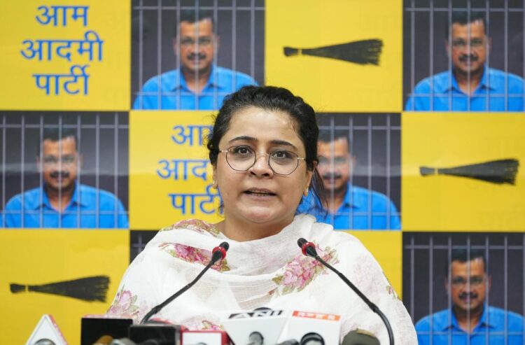 सुप्रीम कोर्ट के आदेश के बाद भी हरियाणा की भाजपा सरकार दिल्ली के हक का पानी नहीं दे रही- प्रियंका कक्कड़ 1 AAP Chief Spokesperson Priyanka Kakkar