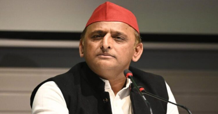 सपा अध्यक्ष Akhilesh Yadav ने करहल विधानसभा सीट से दिया इस्तीफा 1 सपा अध्यक्ष Akhilesh Yadav ने करहल विधानसभा सीट से दिया इस्तीफा
