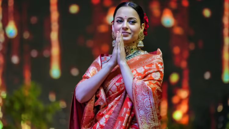 Kangana Ranaut पहुंचीं महाराष्ट्र सदन तो गरमा गई सियासत,