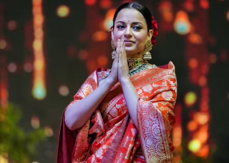 Kangana Ranaut पहुंचीं महाराष्ट्र सदन तो गरमा गई सियासत,