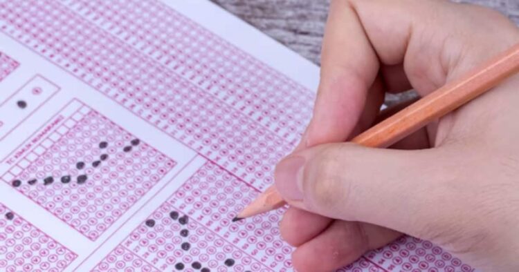 कांग्रेस ने  UGC-NET एग्जाम रद्द करने के फैसले पर PM मोदी पर किया करारा हमला, कहा- ‘ये पेपर लीक सरकार है’