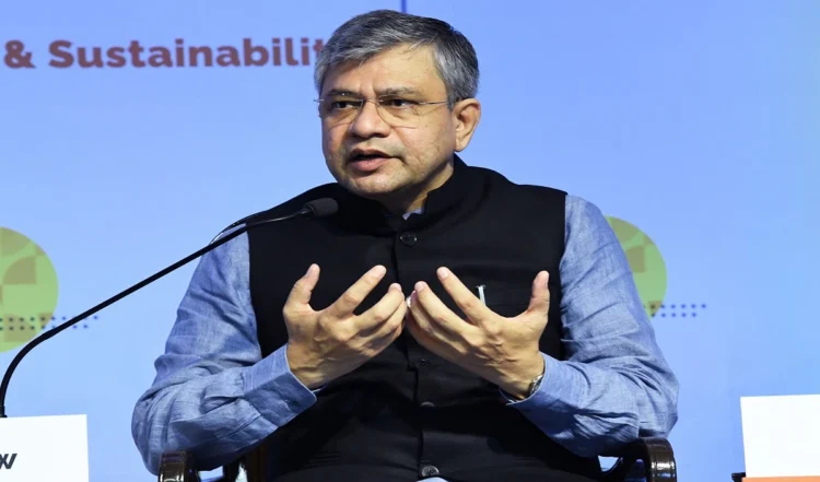 ट्रेन के डिब्बों की संख्या बढ़ाना, वंदे मेट्रो इस साल वैष्णव के लक्ष्य में शामिल