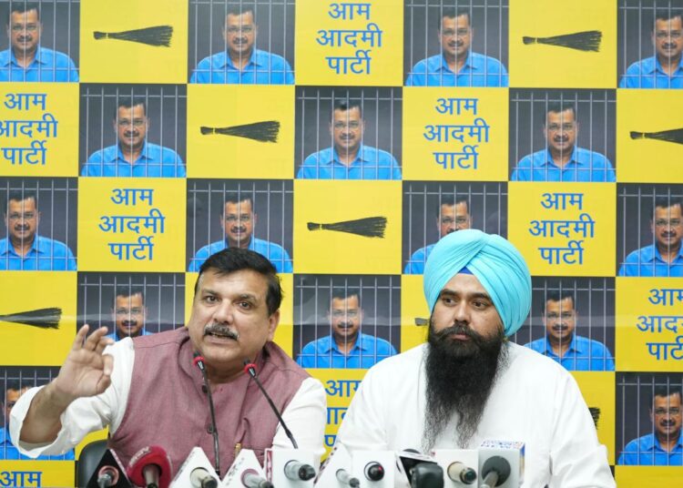 AAP Sanjay Singh Malwinder Kang