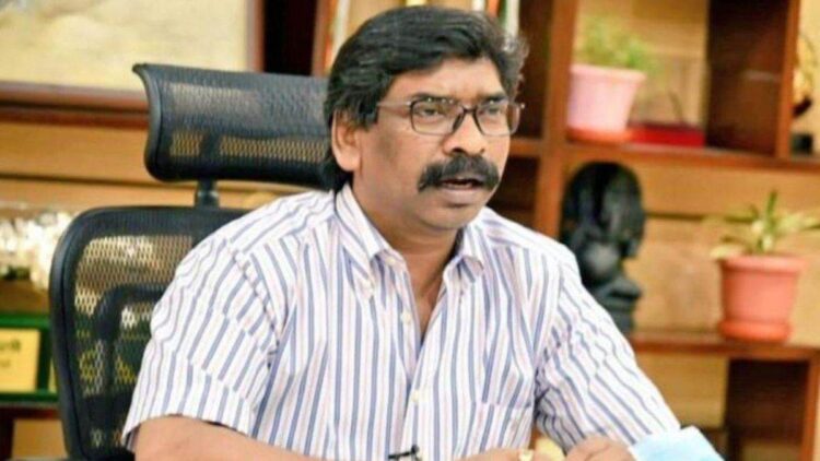 Jharkhand: 7 जुलाई को तीसरी बार मुख्यमंत्री पद की शपथ लेंगे हेमंत सोरेन, 1 Jharkhand: 7 जुलाई को तीसरी बार मुख्यमंत्री पद की शपथ लेंगे हेमंत सोरेन,