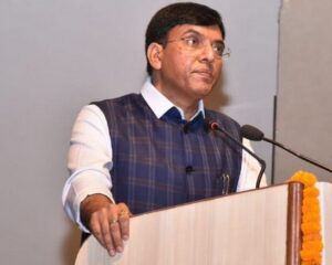 खेल मंत्री मनसुख मंडाविया ने AIFF को मदद का आश्वासन दिया