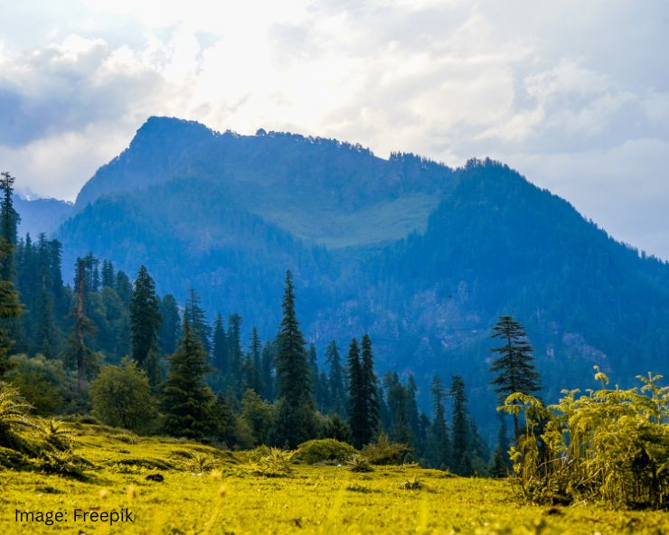 मानसून के मौसम में घूमने के लिए हिमाचल की ये जगहें हैं बेस्ट 1 मानसून के मौसम में घूमने के लिए हिमाचल की ये जगहें हैं बेस्ट