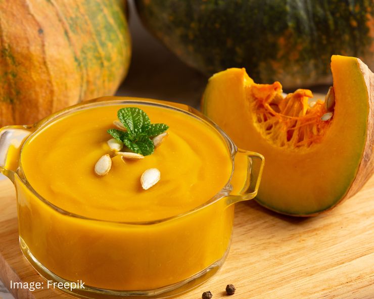 लगाएं कद्दू से बने ये हेयर मास्क, बारिश में दूर होंगी बालों से जुड़ी कई समस्याएं 1 लगाएं कद्दू से बने ये हेयर मास्क, बारिश में दूर होंगी बालों से जुड़ी कई समस्याएं