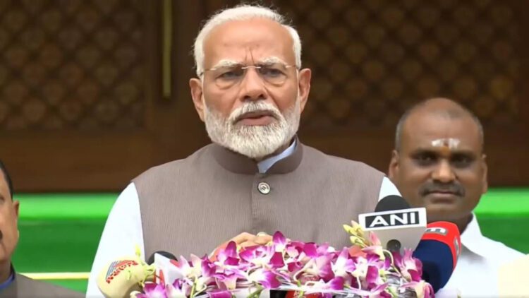 सदन दल के लिए नहीं देश के लिए ही है…