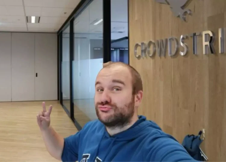 Microsoft Outage: इस कर्मचारी ने ली दुनिया को ठप करने की जिम्मेदारी, वीडियो में बताई वजह