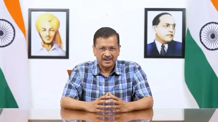 Kejriwal's Manifesto for Middle Class: मिडिल क्लास केजरीवाल के निशाने पर: "नोट बैंक या वोट बैंक? 1 Kejriwal Middle Class, आम आदमी पार्टी घोषणापत्र, Arvind Kejriwal Manifesto, मध्यम वर्ग के लिए वादे, Middle Class Promises, नोट बैंक से मुक्ति, Vote Bank Politics, आयकर राहत, Income Tax Relief, दिल्ली सरकार, Delhi Government, बिजली पानी मुफ्त, Free Electricity Water, शिक्षा स्वास्थ्य सुधार, Education Health Reforms.