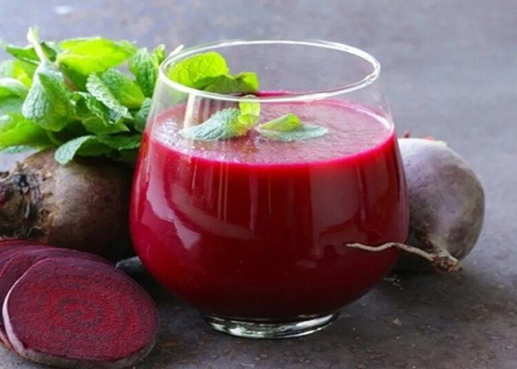 रोजाना पिएं सिर्फ 1 गिलास चुकंदर का जूस, बीमारियों की होगी छुट्टी