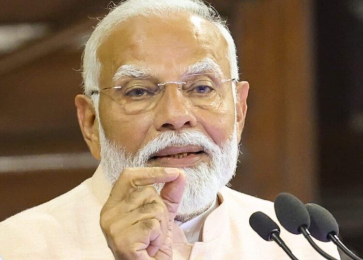 1 करोड़ केंद्रीय कर्मचारियों और पेंशनर्स के लिए खुशखबरी! मिला 18 महीने का DA..