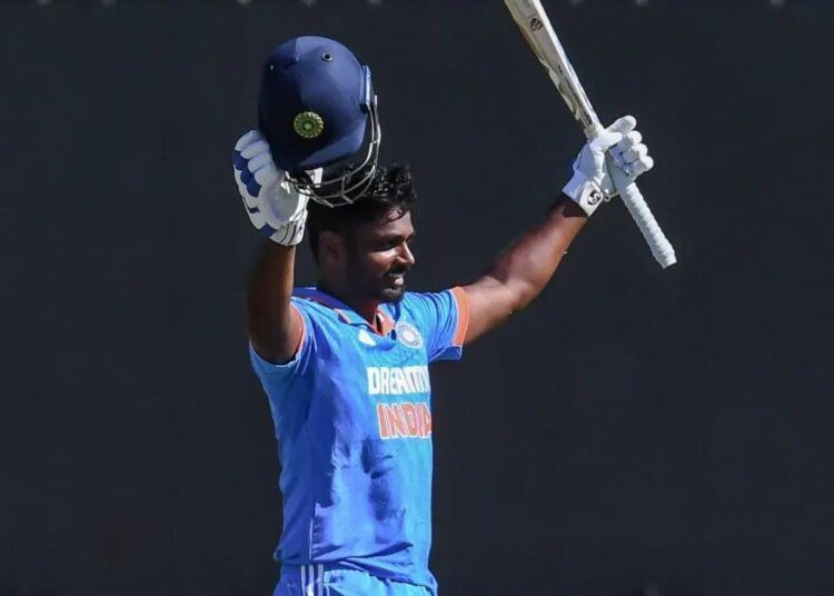 संजू सैमसन की फ्लॉप पारी पर फैंस का फूटा गुस्सा