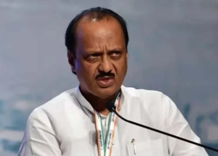 अजित पवार ने विशालगढ़ किले का किया दौरा, कहा कि हिंसा में 2.85 करोड़ की संपत्ति क्षतिग्रस्त हुई